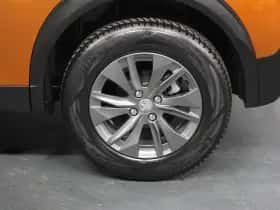 Peugeot 2008 (2022) thumbnail 18