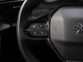 Peugeot 2008 (2022) thumbnail 21