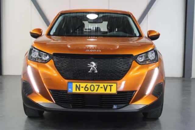 Peugeot 2008 (2022) thumbnail 4
