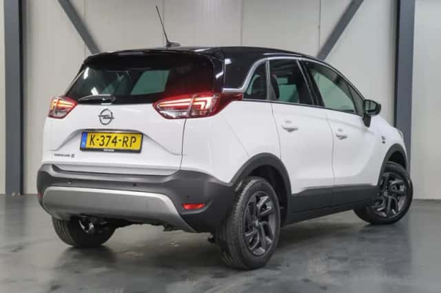 Opel Crossland X (2021) thumbnail 3