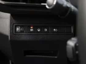 Peugeot 3008 (2024) thumbnail 24