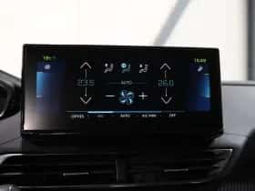 Peugeot 3008 (2024) thumbnail 31
