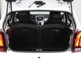 Peugeot 108 (2017) thumbnail 17