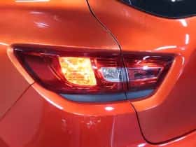 Renault Clio (2017) thumbnail 17