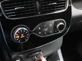 Renault Clio (2017) thumbnail 30