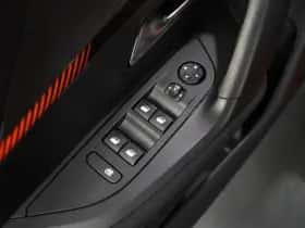 Peugeot 2008 (2022) thumbnail 22