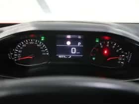 Peugeot 2008 (2022) thumbnail 27