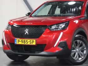 Peugeot 2008 (2022) thumbnail 6