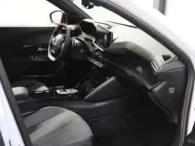 Peugeot 2008 (2025) thumbnail 8