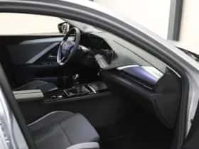 Opel Astra (2025) thumbnail 9