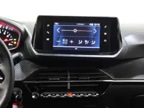 Peugeot 208 (2023) thumbnail 13