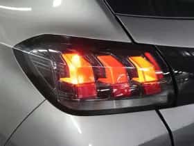 Peugeot 208 (2023) thumbnail 17