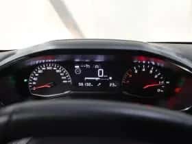 Peugeot 208 (2023) thumbnail 25