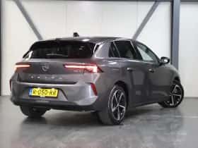 Opel Astra (2022) thumbnail 3