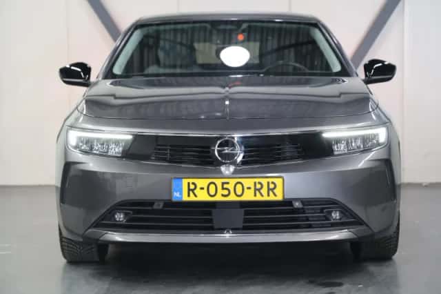 Opel Astra (2022) thumbnail 5
