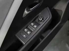 Opel Astra (2022) thumbnail 22