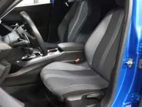 Peugeot 2008 (2020) thumbnail 12