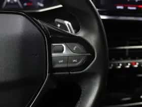 Peugeot 2008 (2020) thumbnail 24