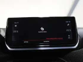 Peugeot 2008 (2020) thumbnail 32