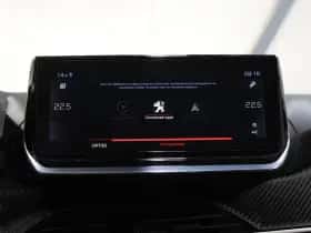 Peugeot 2008 (2020) thumbnail 33