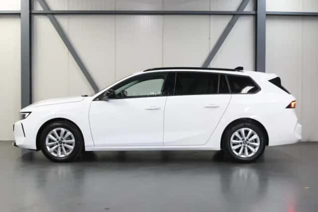 Opel Astra (2025) thumbnail 2