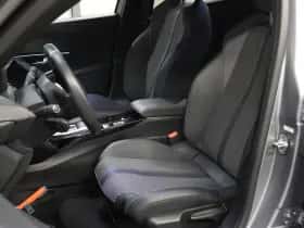 Peugeot e-2008 (2024) thumbnail 12