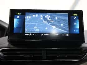 Peugeot 3008 (2023) thumbnail 32