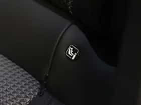 Peugeot e-208 (2022) thumbnail 14