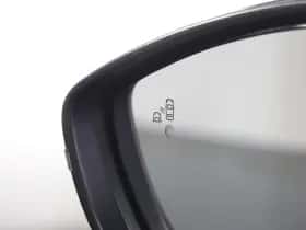 Peugeot e-208 (2022) thumbnail 22