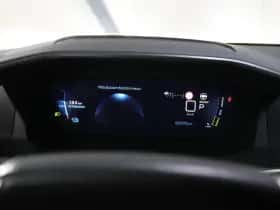 Peugeot e-208 (2022) thumbnail 28