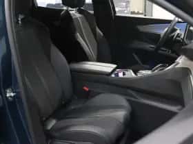 Peugeot 3008 (2022) thumbnail 11
