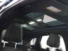 Peugeot 3008 (2022) thumbnail 12