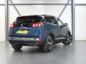 Peugeot 3008 (2022) thumbnail 3
