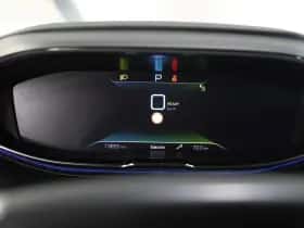 Peugeot 3008 (2022) thumbnail 31