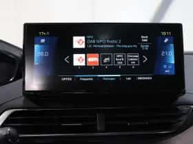 Peugeot 3008 (2022) thumbnail 32