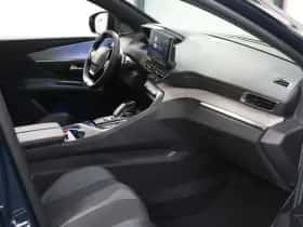 Peugeot 3008 (2022) thumbnail 10
