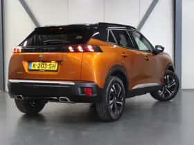 Peugeot 2008 (2021) thumbnail 3