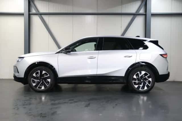 Opel Grandland (2025) thumbnail 2