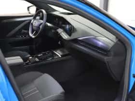 Opel Astra (2025) thumbnail 9