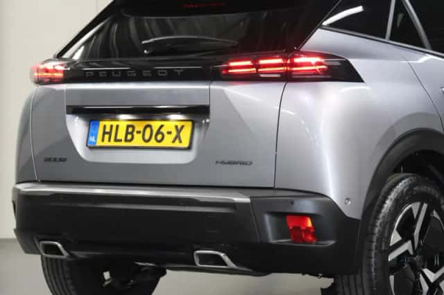 Peugeot 2008 (2025) thumbnail 6