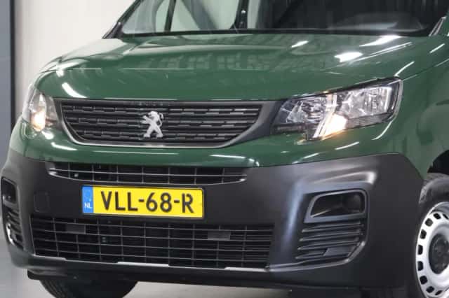 Peugeot Partner (2021) thumbnail 5