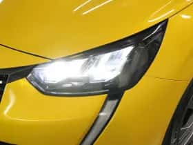 Peugeot 208 (2021) thumbnail 19