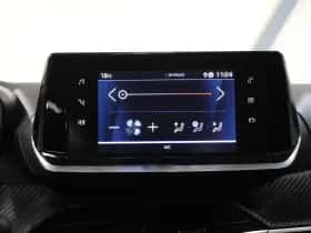 Peugeot 208 (2021) thumbnail 27