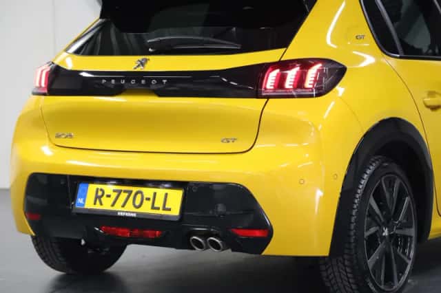 Peugeot 208 (2022) thumbnail 6