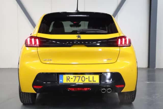 Peugeot 208 (2022) thumbnail 6
