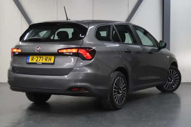 Fiat Tipo (2022) thumbnail 3
