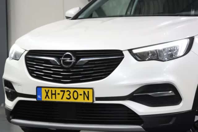 Opel Grandland X (2019) thumbnail 5