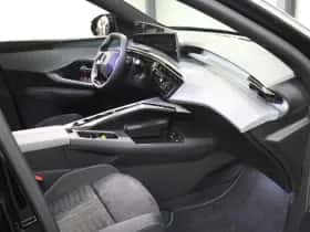Peugeot e-3008 (2025) thumbnail 9