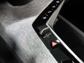 Peugeot e-3008 (2025) thumbnail 36
