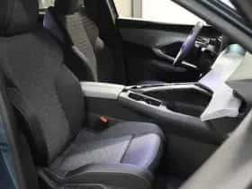 Peugeot e-3008 (2025) thumbnail 9